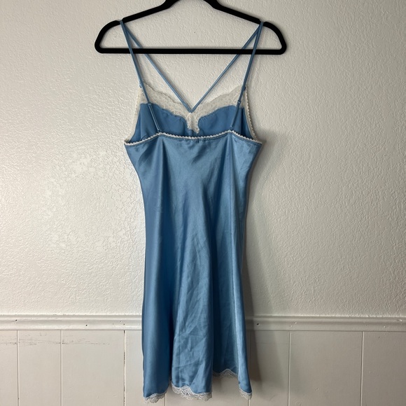 Victorias Secret blue satin effect lace trim mini Y2K slip dress M - Picture 3 of 7